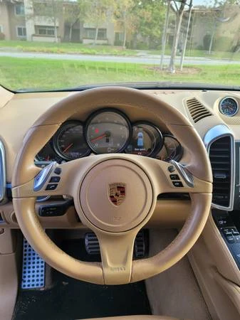 2013 Porsche 958 Cayenne S - Image 14 of 19