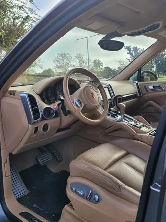 2013 Porsche 958 Cayenne S - Image 7 of 19