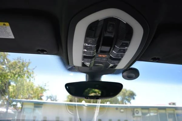 2014 Porsche 958 Cayenne S - Image 6 of 18