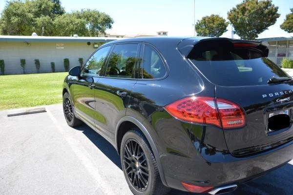 2014 Porsche 958 Cayenne S - Image 14 of 18