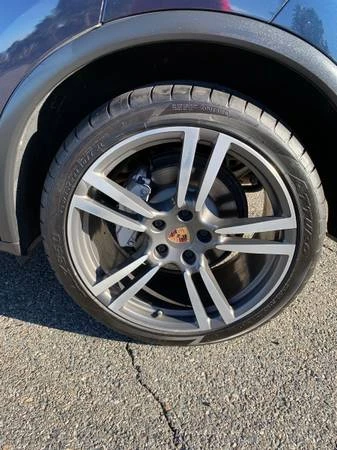 2013 Porsche 958 Cayenne S - Image 12 of 21