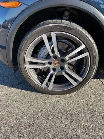 2013 Porsche 958 Cayenne S - Image 11 of 21