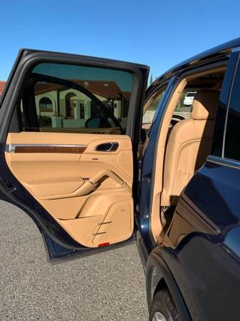 2013 Porsche 958 Cayenne S - Image 17 of 21