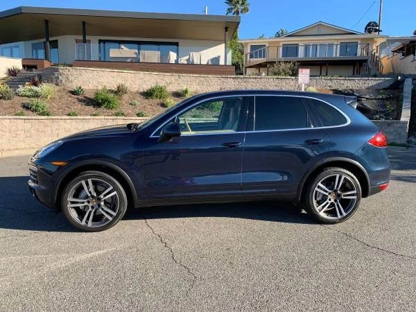 2013 Porsche 958 Cayenne S - Image 2 of 21