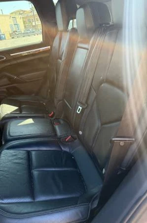 2012 Porsche 958 Cayenne S - Image 11 of 15