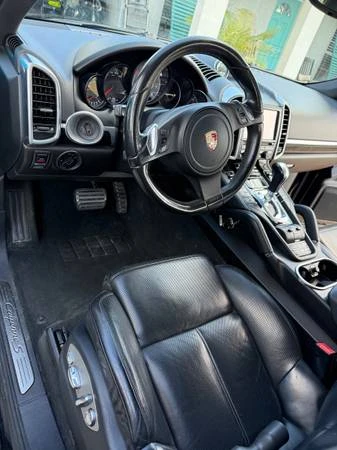 2012 Porsche 958 Cayenne S - Image 9 of 13