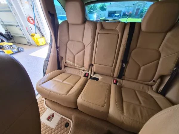 2012 Porsche 958 Cayenne S - Image 18 of 18