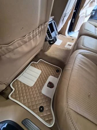 2012 Porsche 958 Cayenne S - Image 8 of 18