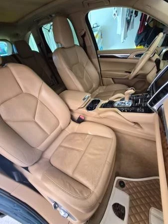 2012 Porsche 958 Cayenne S - Image 13 of 18