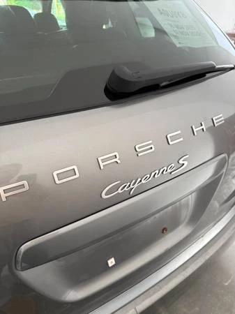 2011 Porsche 958 Cayenne S - Image 3 of 10