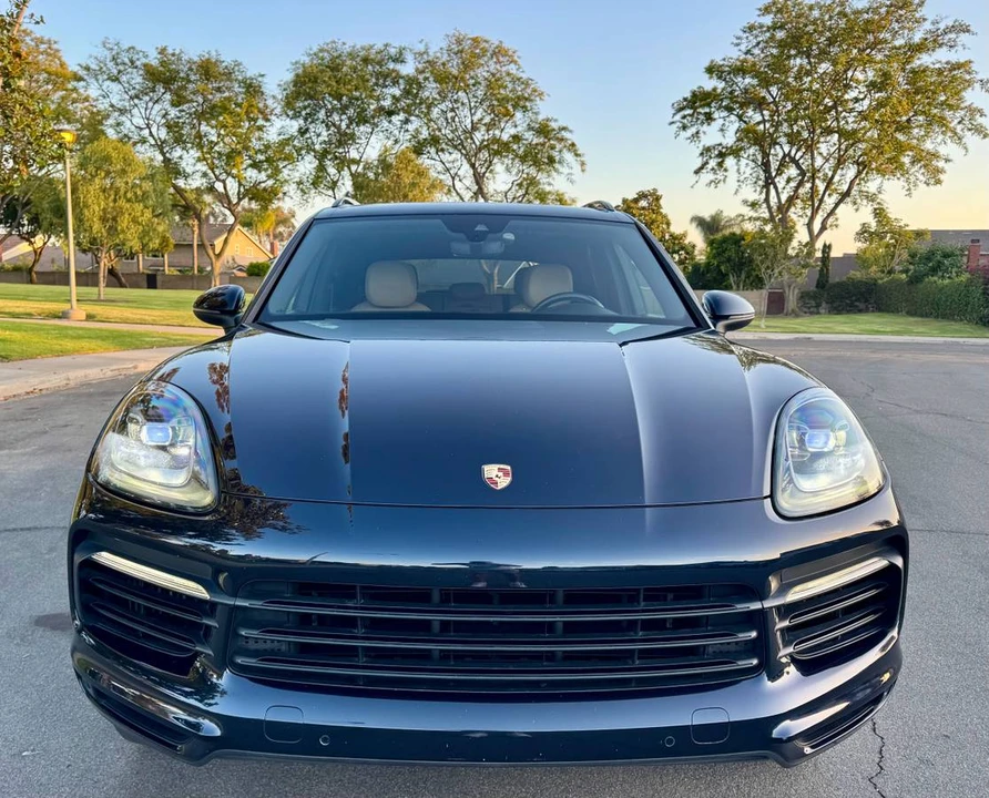 2019 Porsche - Image 8 of 21