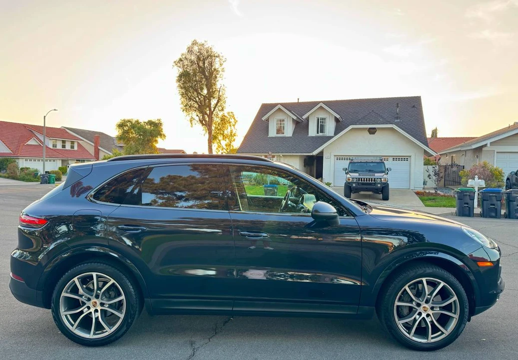 2019 Porsche - Image 6 of 21