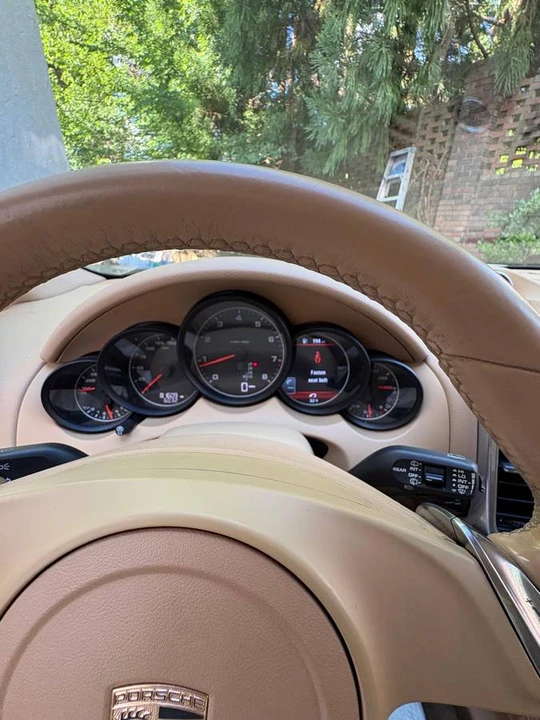 2014 Porsche 958 Cayenne - Image 9 of 10