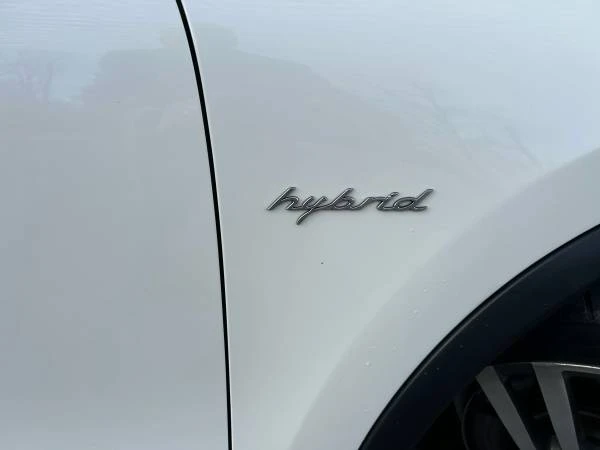 2011 Porsche 958 Cayenne - Image 5 of 20