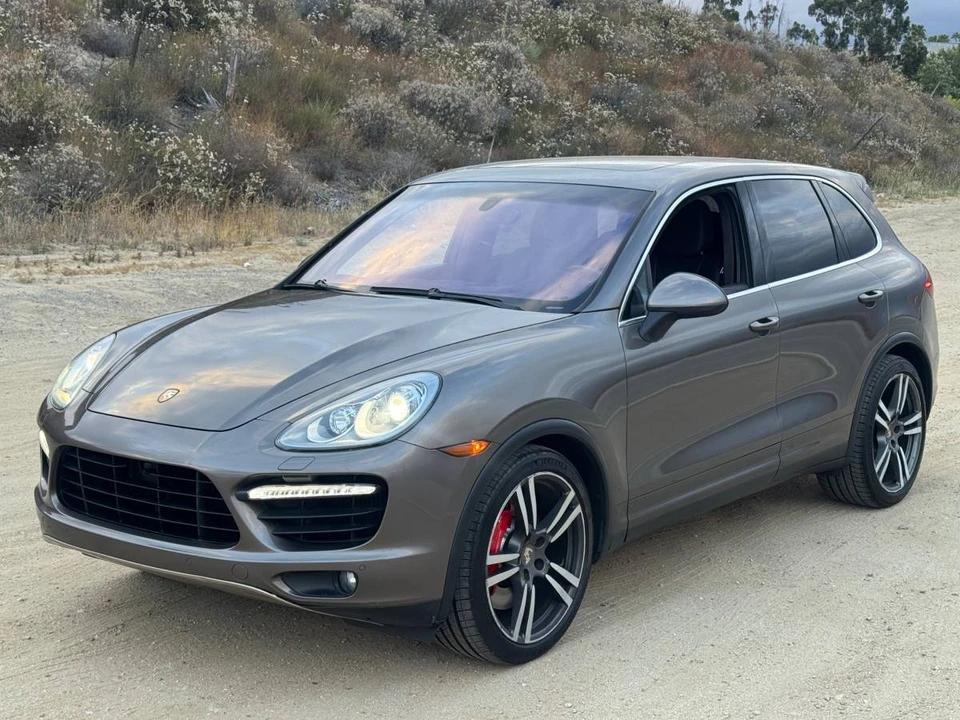 2011 Porsche 958 Cayenne Turbo - Image 5 of 24