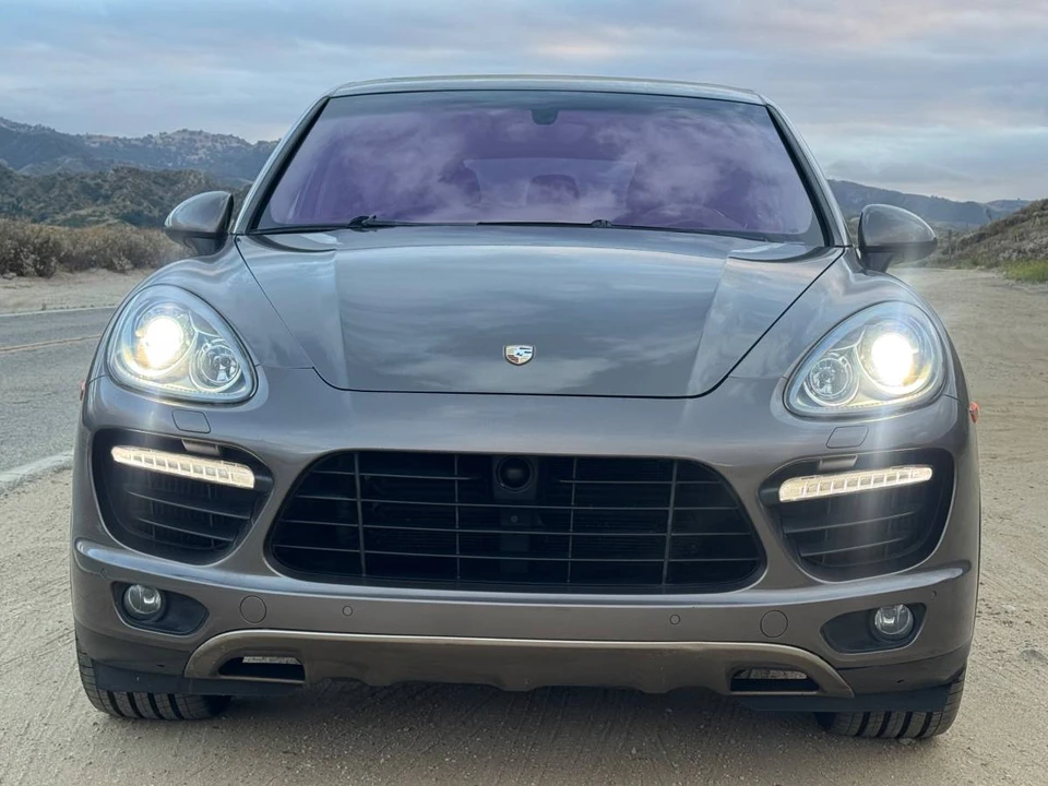 2011 Porsche 958 Cayenne Turbo - Image 11 of 24