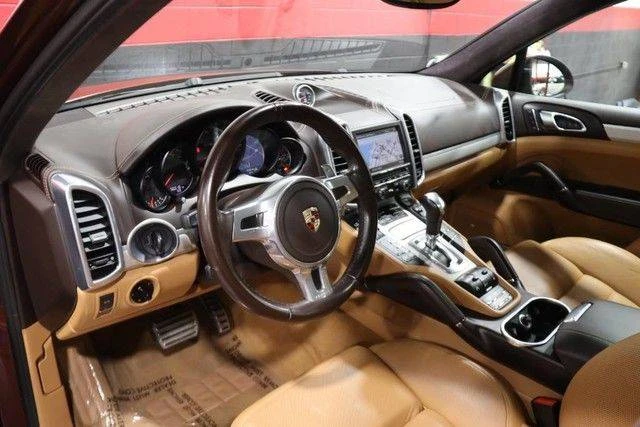 2012 Porsche 958 Cayenne Turbo - Image 3 of 24