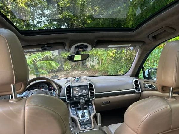 2014 Porsche 958 Cayenne Turbo - Image 18 of 18