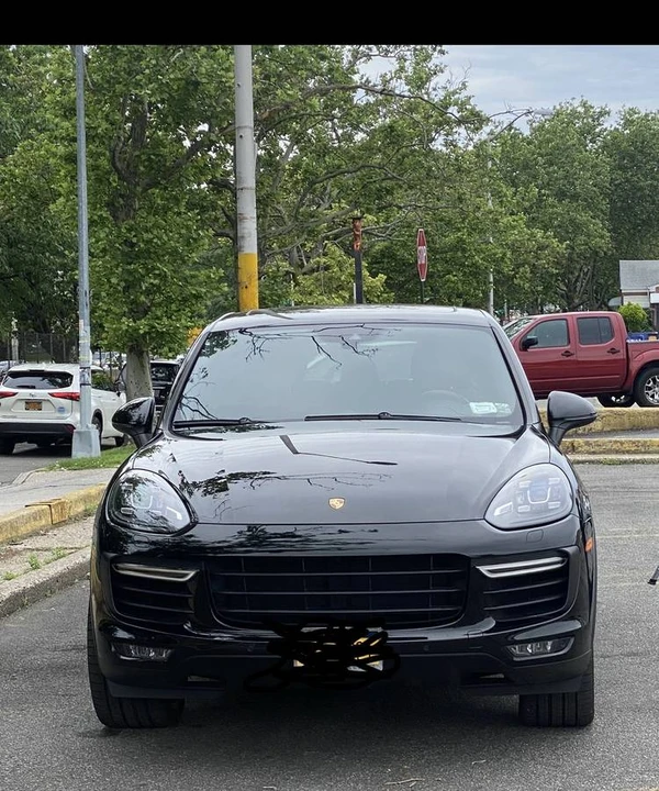 2016 Porsche 958 Cayenne Turbo - Image 2 of 13