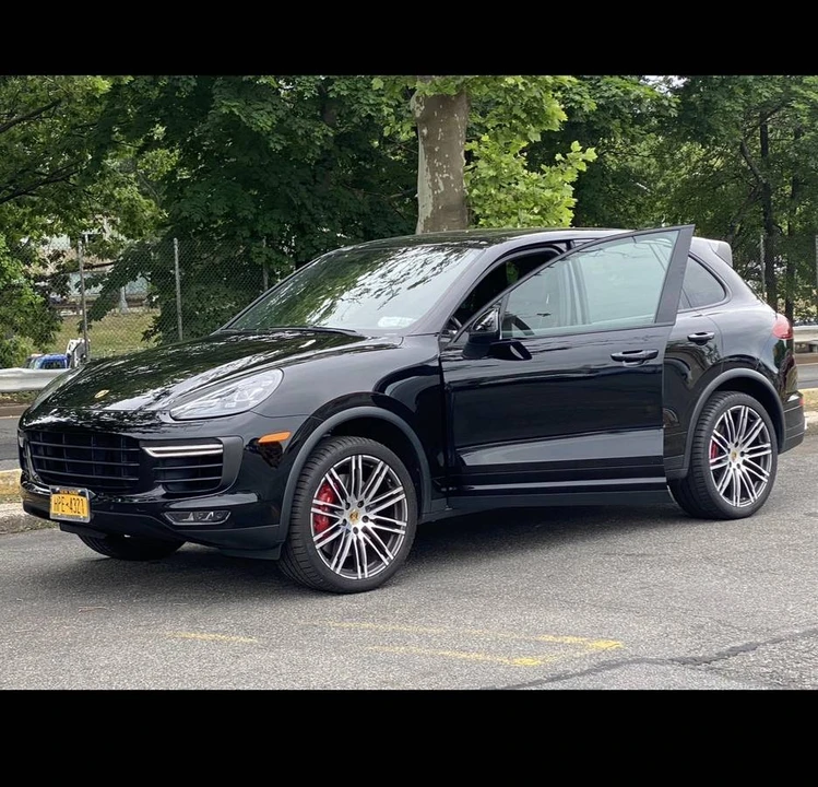 2016 Porsche 958 Cayenne Turbo - Image 5 of 11