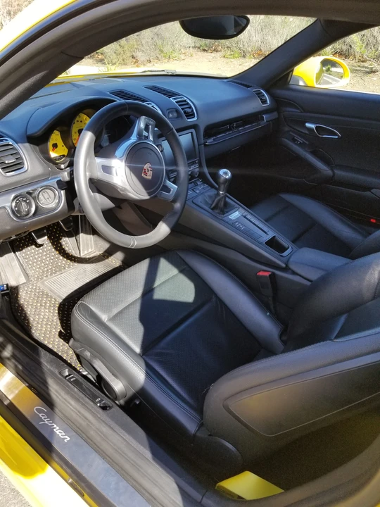 2014 Porsche 981 Cayman - Image 8 of 9