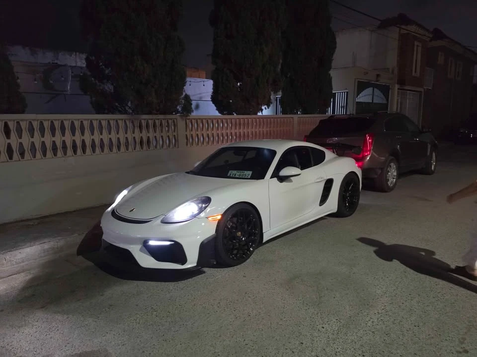 2019 Porsche 718 Cayman - Image 6 of 10