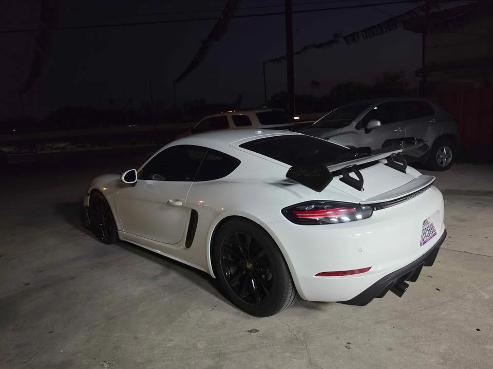 2019 Porsche 718 Cayman - Image 5 of 10