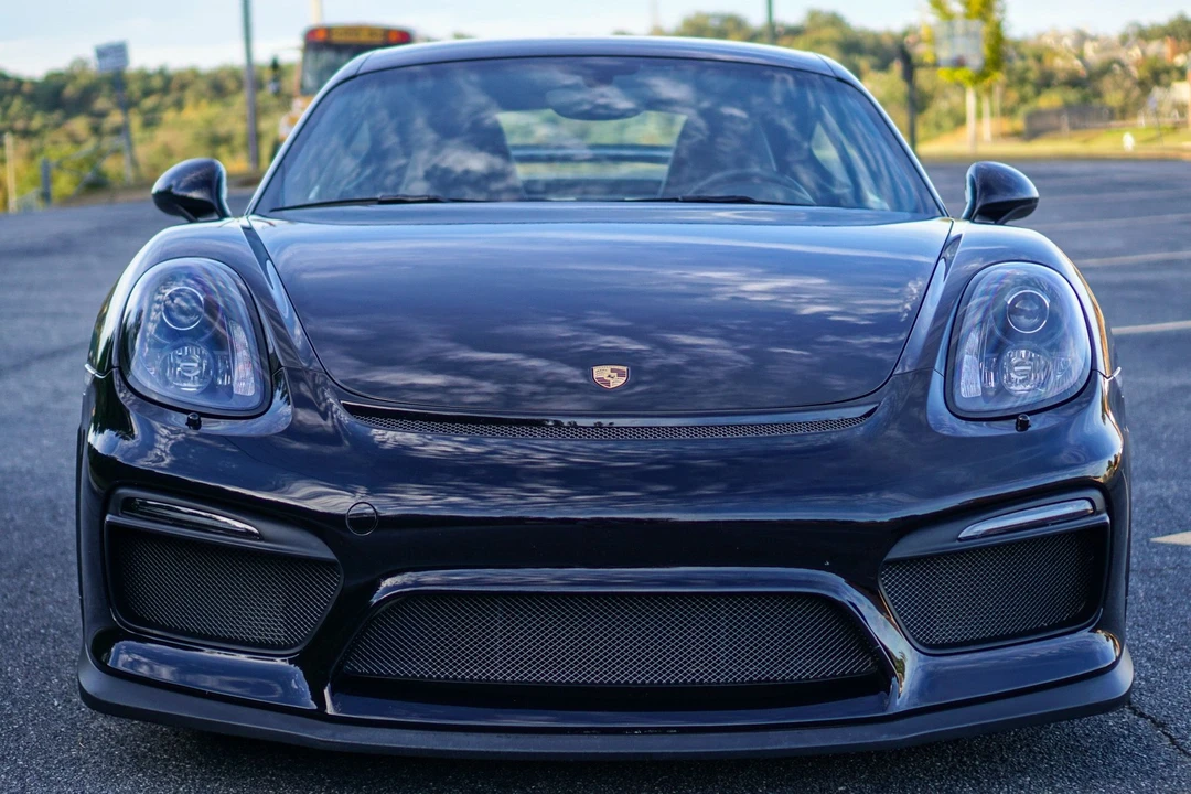 2016 Porsche 981 Cayman GT4 - Image 5 of 25