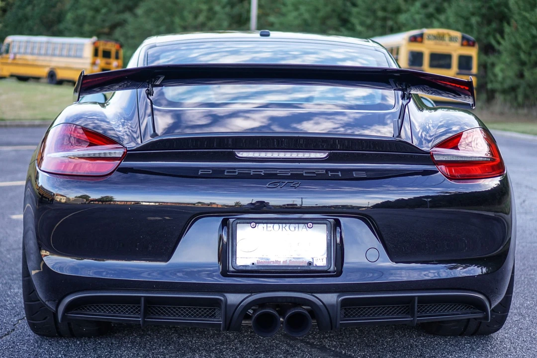 2016 Porsche 981 Cayman GT4 - Image 11 of 25