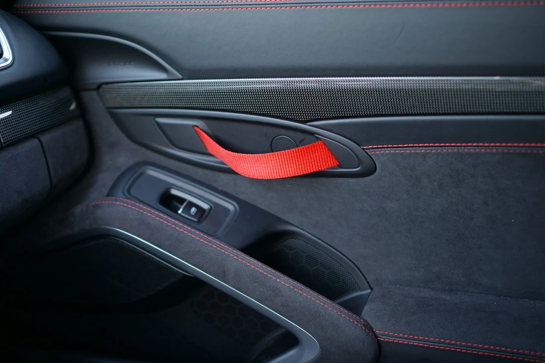 2016 Porsche 981 Cayman GT4 - Image 15 of 25