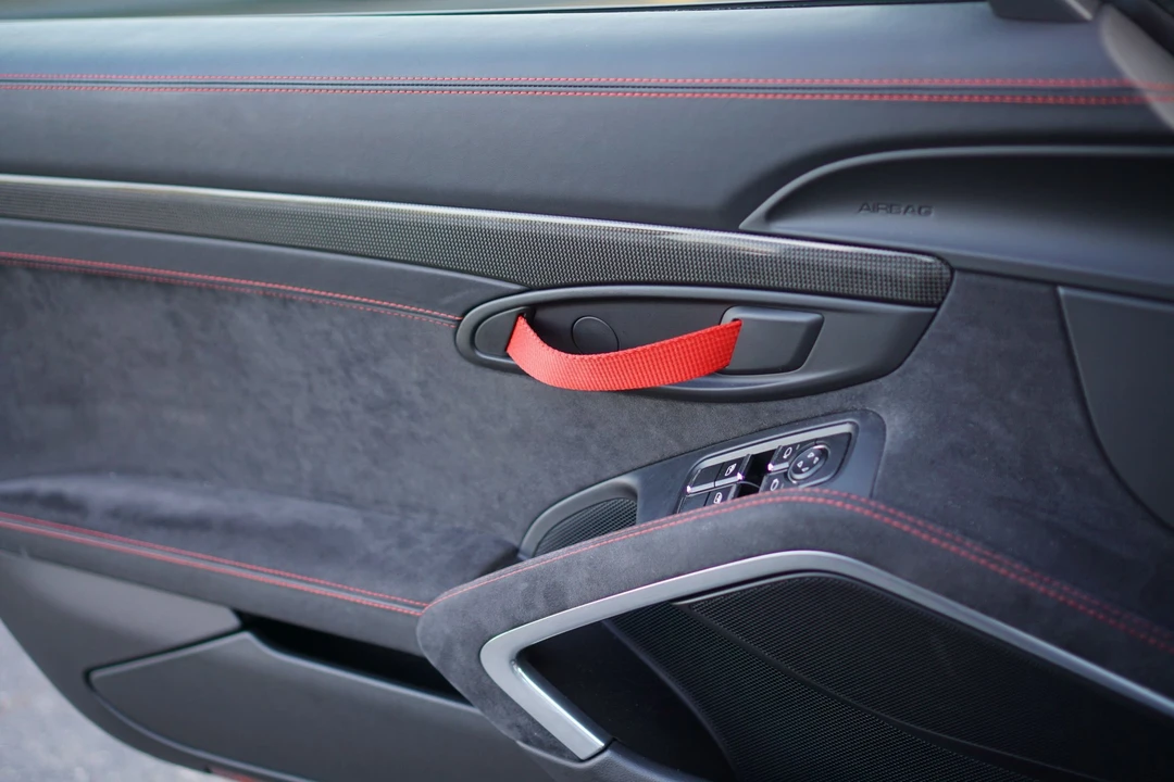 2016 Porsche 981 Cayman GT4 - Image 13 of 25