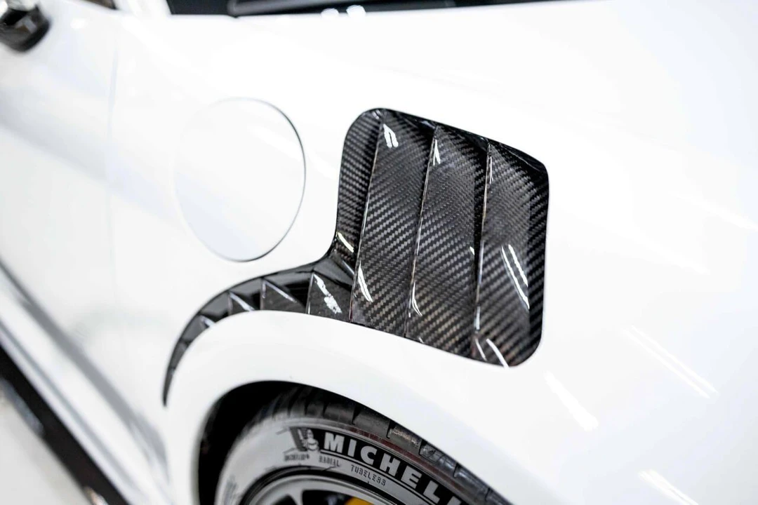 2016 Porsche 981 Cayman GT4 - Image 11 of 31
