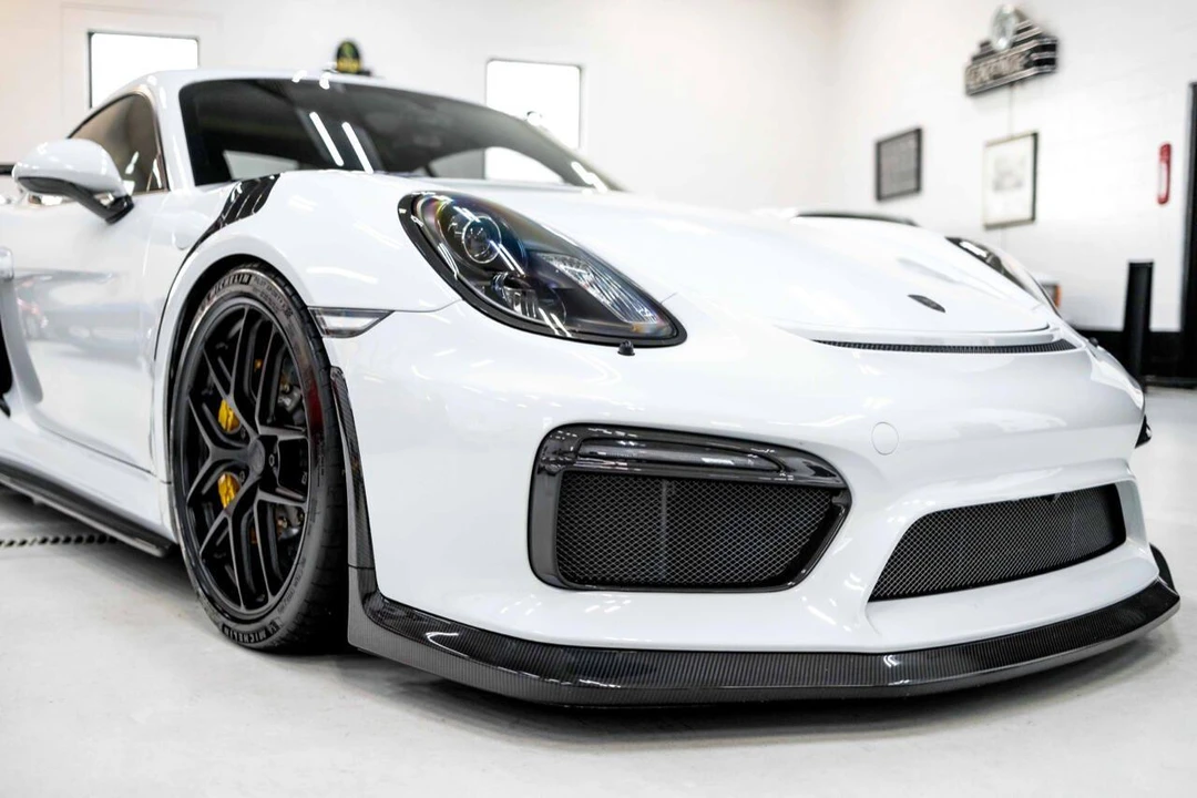 2016 Porsche 981 Cayman GT4 - Image 5 of 31
