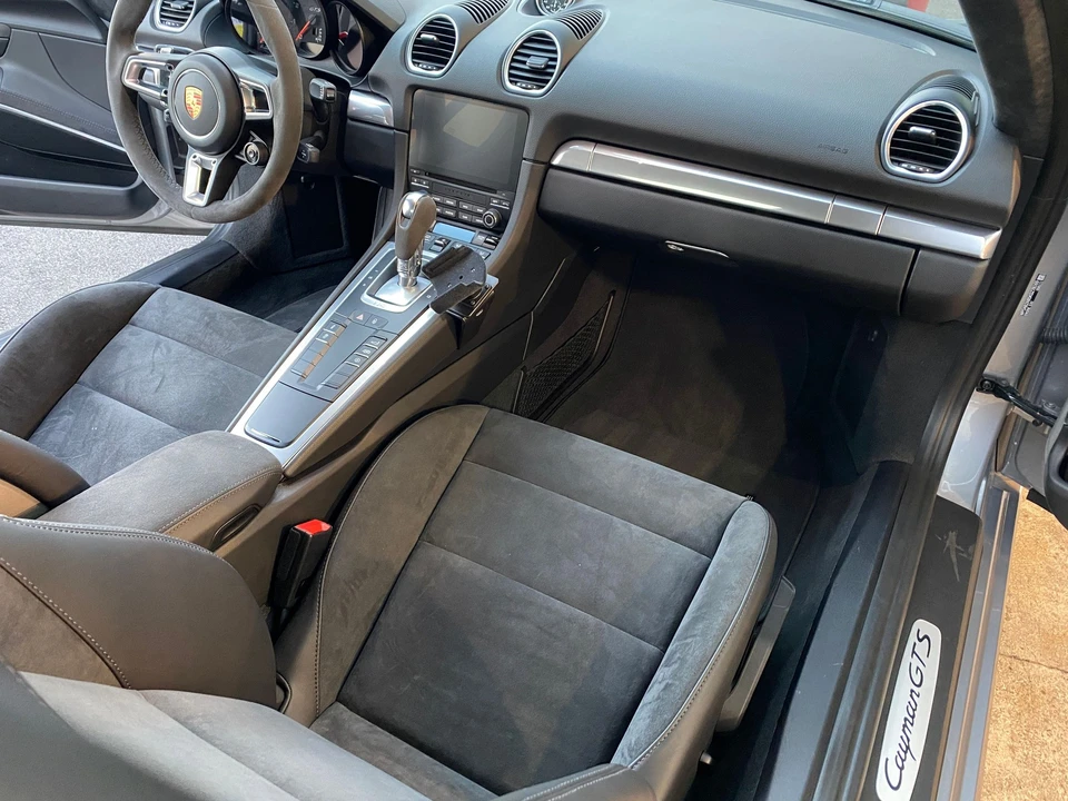 2019 Porsche 718 Cayman GTS - Image 18 of 26