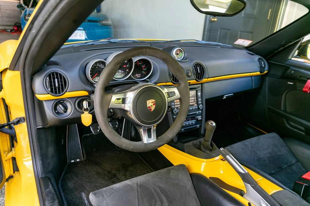 2012 Porsche 987 Cayman R - Image 6 of 6