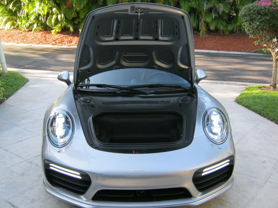 2017 Porsche 991 Turbo - Image 18 of 31