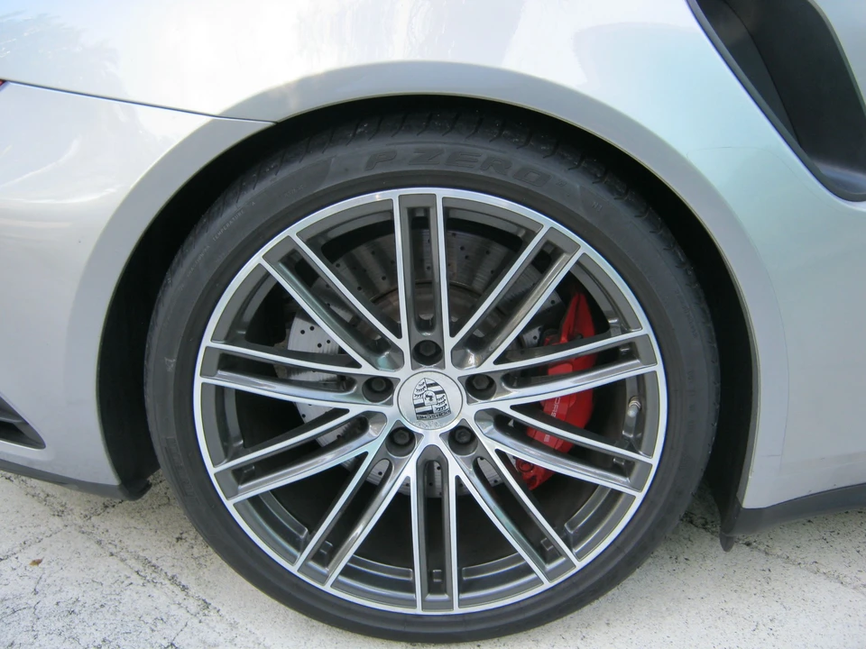 2017 Porsche 991 Turbo - Image 17 of 31