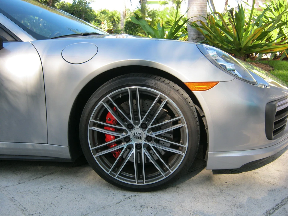 2017 Porsche 991 Turbo - Image 9 of 31