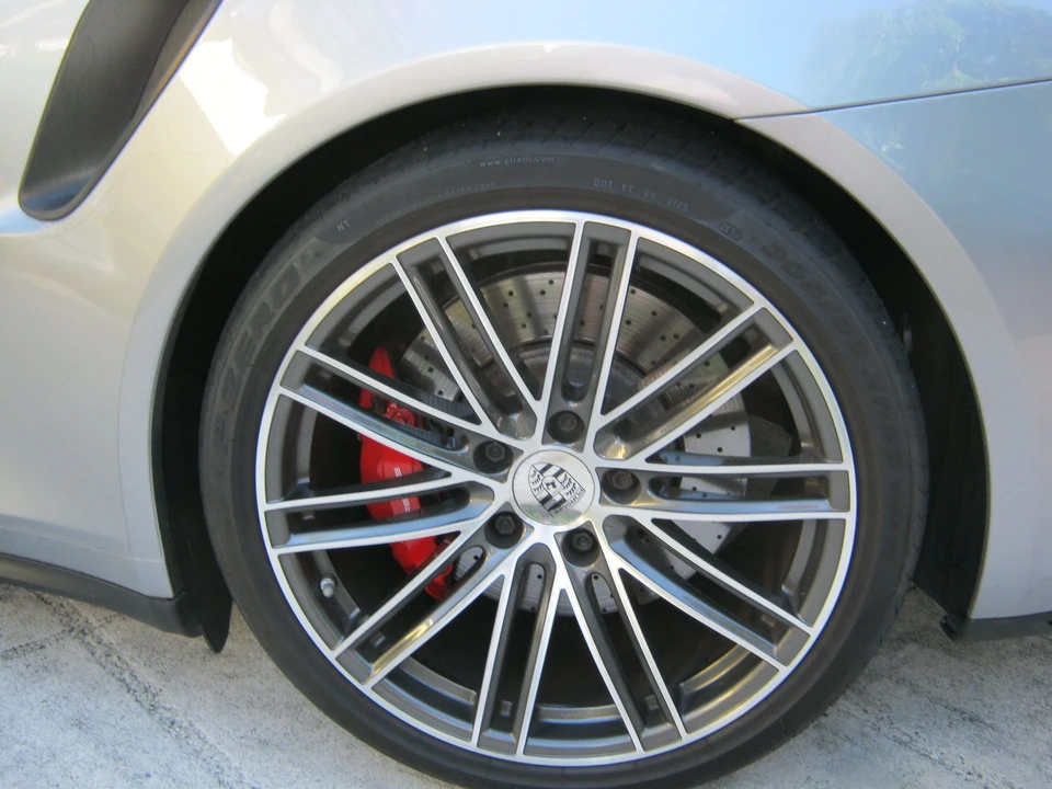2017 Porsche 991 Turbo - Image 16 of 31