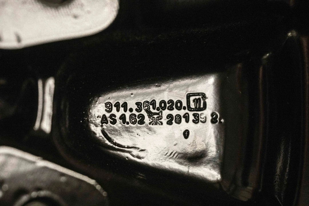 9999 Porsche - Image 26 of 31