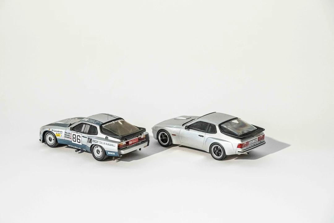 9999 Porsche - Image 3 of 31