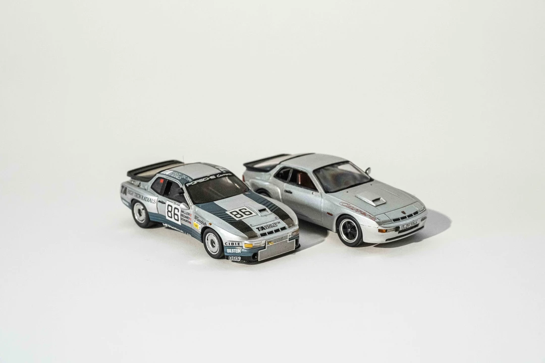 9999 Porsche - Image 2 of 31