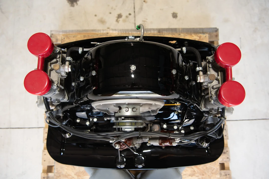 Parts & Memorabilia Engines - Image 8 of 31