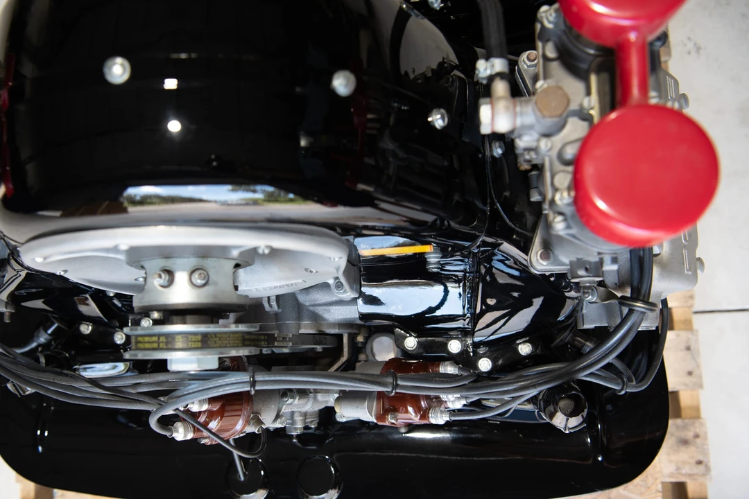 Parts & Memorabilia Engines - Image 11 of 31