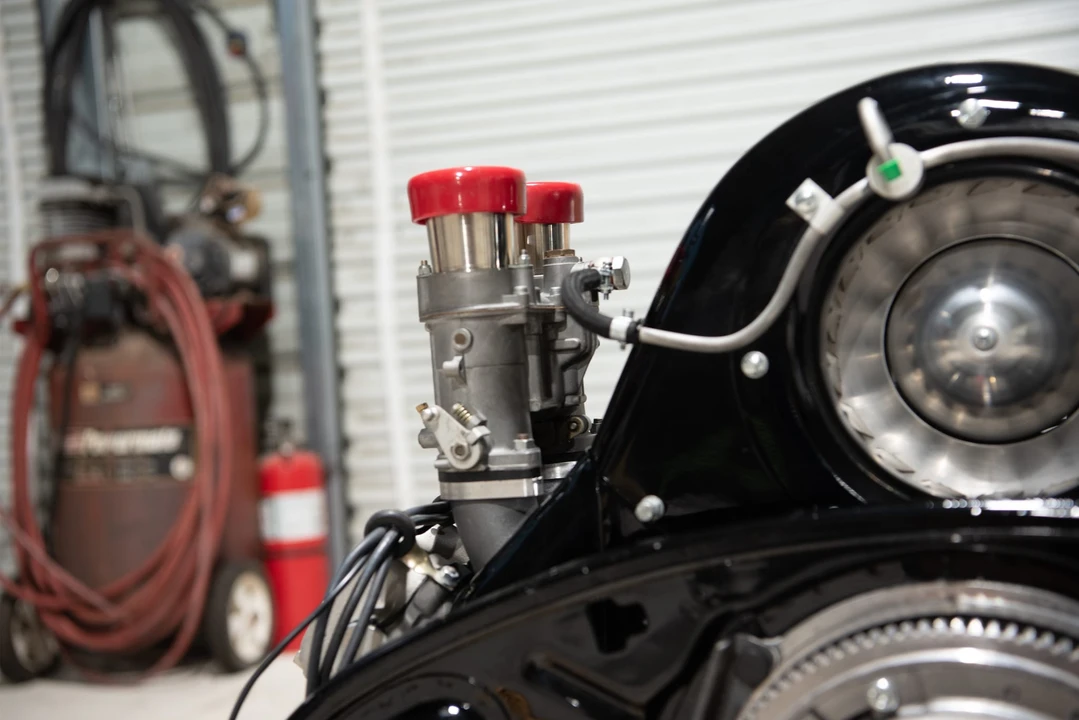 Parts & Memorabilia Engines - Image 20 of 31