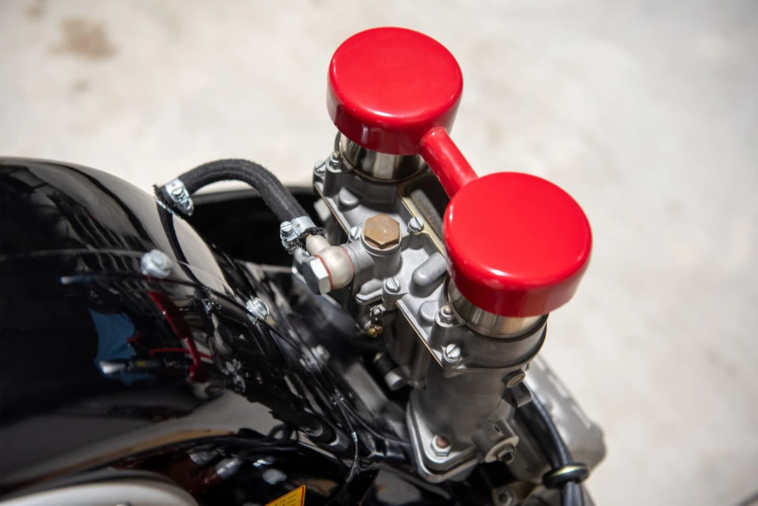 Parts & Memorabilia Engines - Image 18 of 31