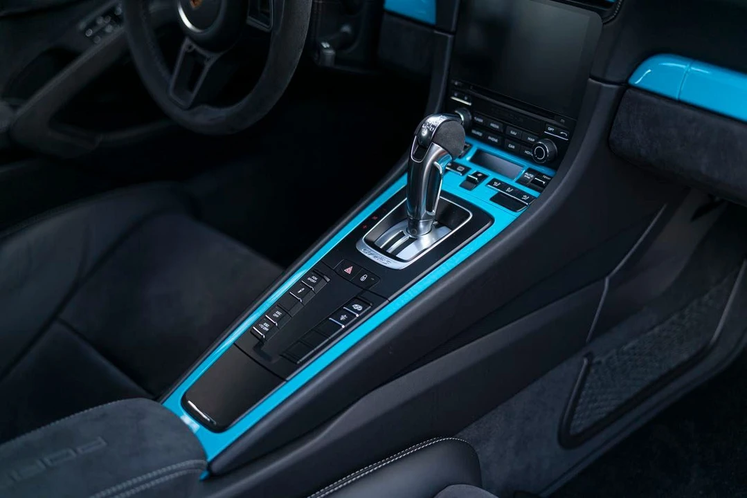 2018 Porsche 991 GT2 RS - Image 3 of 25
