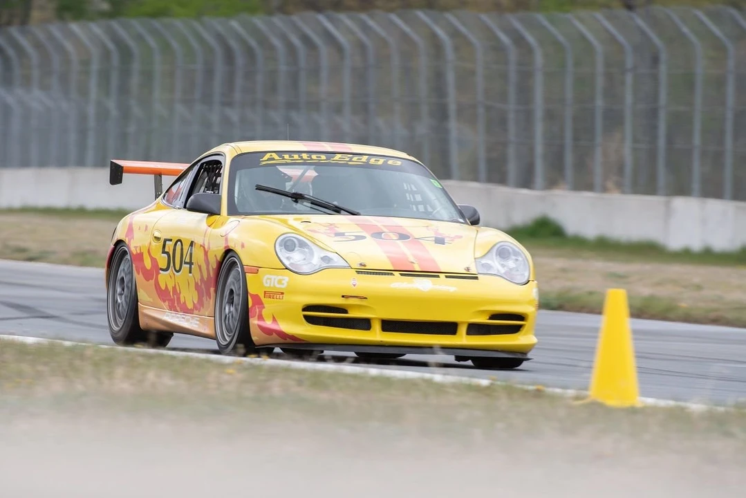 2003 Porsche 996 GT3 - Image 2 of 25