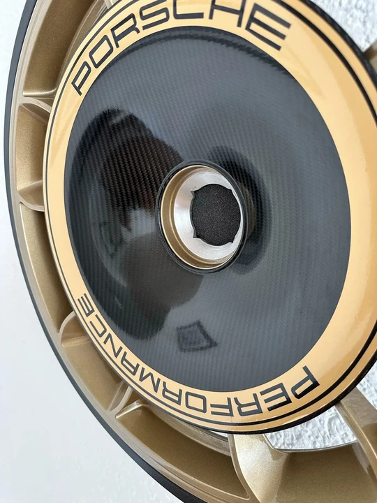 Porsche 911 - Image 11 of 18