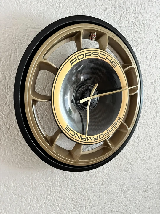 Porsche 911 - Image 4 of 18